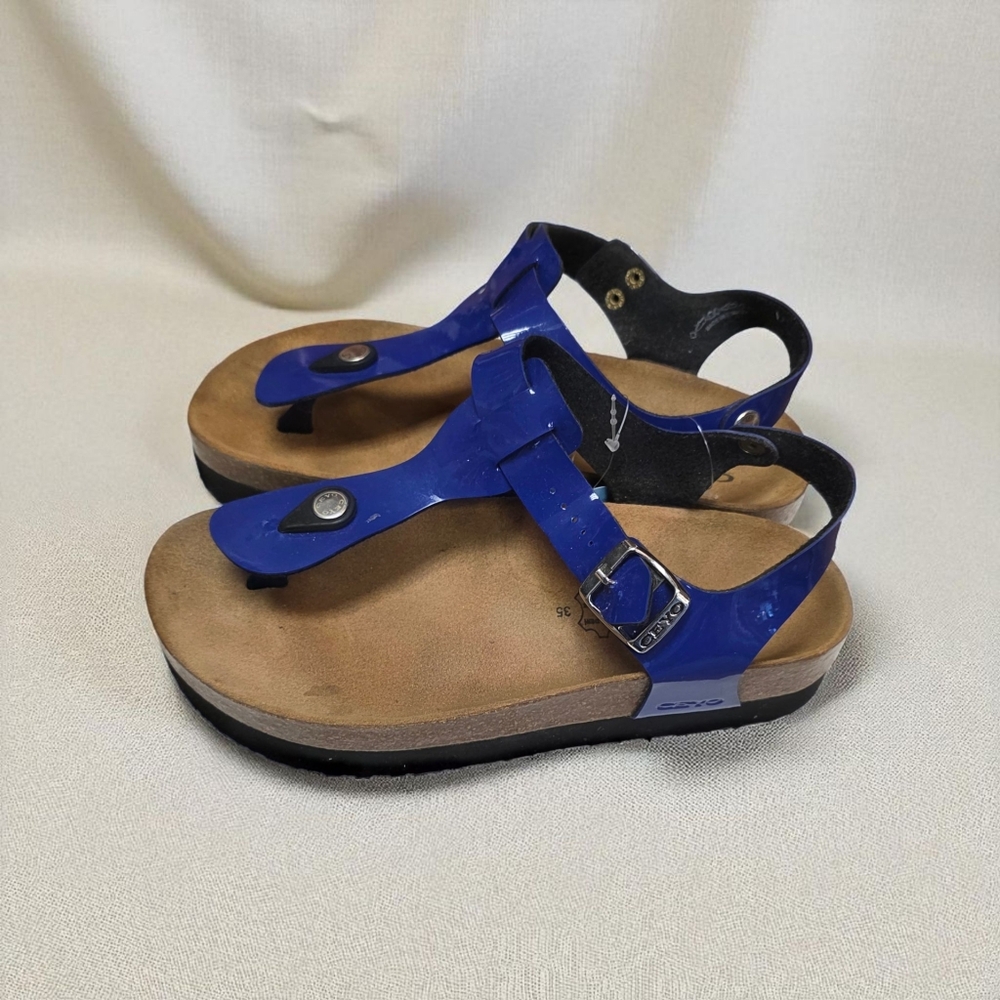 Ceyo Blue Sandals Size 35 NWOT